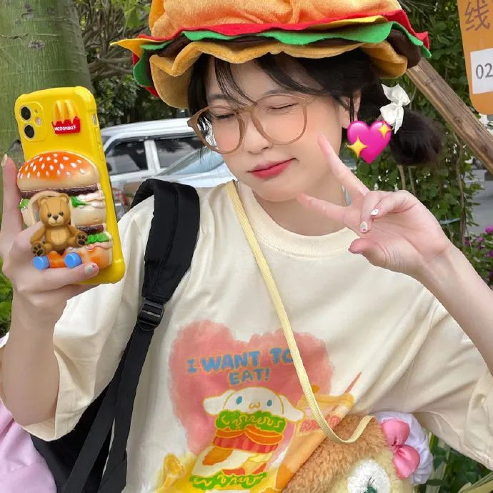 福尔摩斯小姐